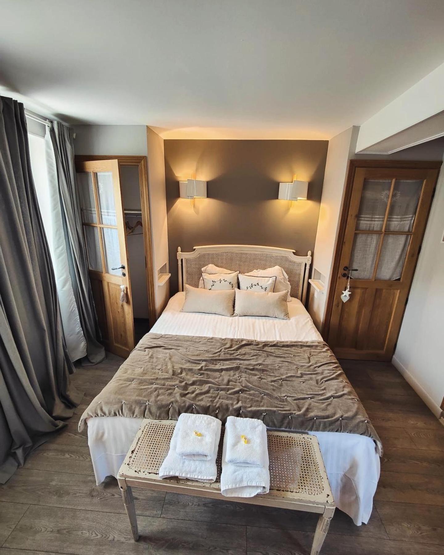 Le Paddock - Chambres Et Table D'Hotes Le Déluge Екстериор снимка